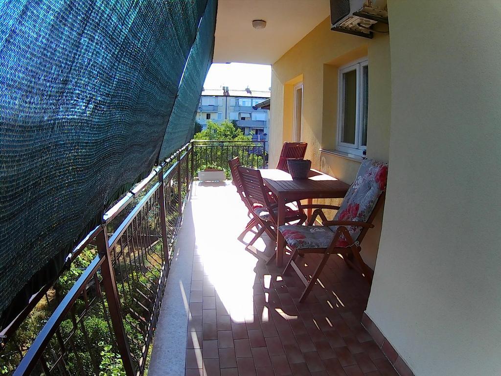 Lea Apartment อูมัค ภายนอก รูปภาพ